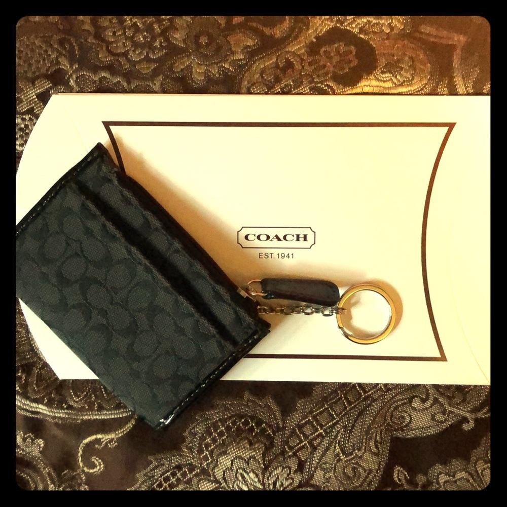 Coach change wallet